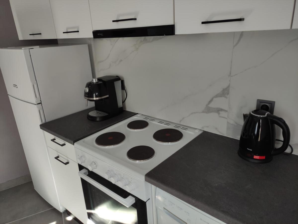 Karavela Street Apartment Превеза Экстерьер фото